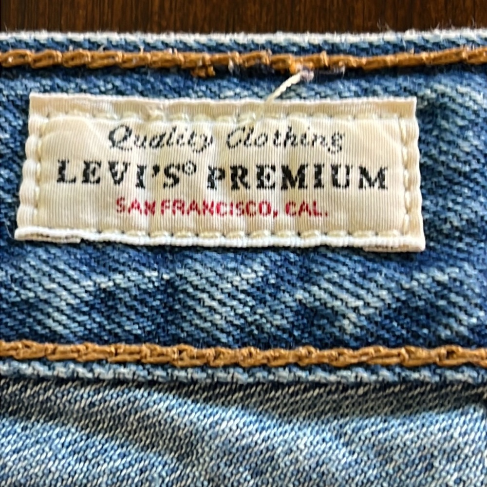 Levi’s Ribcage Straight Jeans - Picture 8 of 11